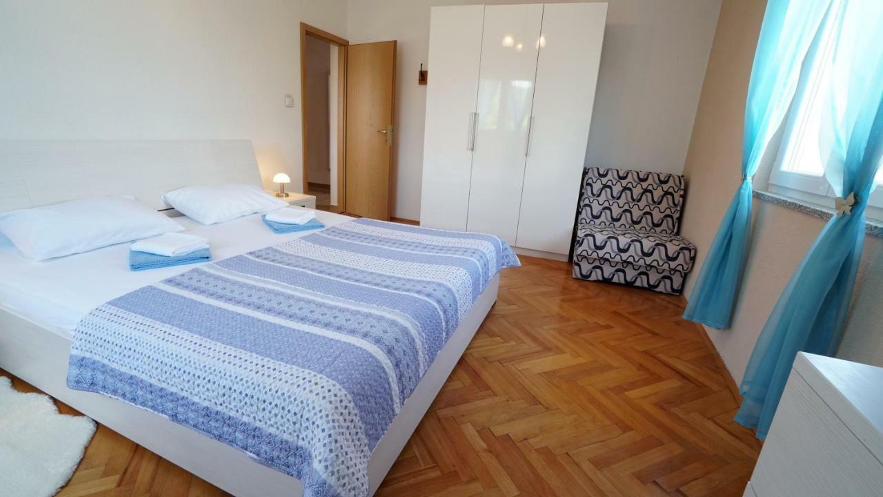 Apartment Ana Vinjerac Eksteriør bilde